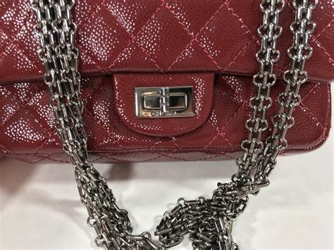 chanel reissue 224 red